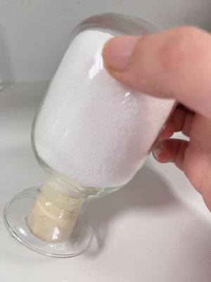 90% min. anionowy flokulant chemiczny z poliakryloamidu Apam w przemyśle papierniczym