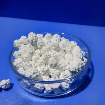 Biały chlorek wapnia Proszek Ph 7-8 10% Roztwór Formuła chemiczna CaCl2 Do konserwacji basenu